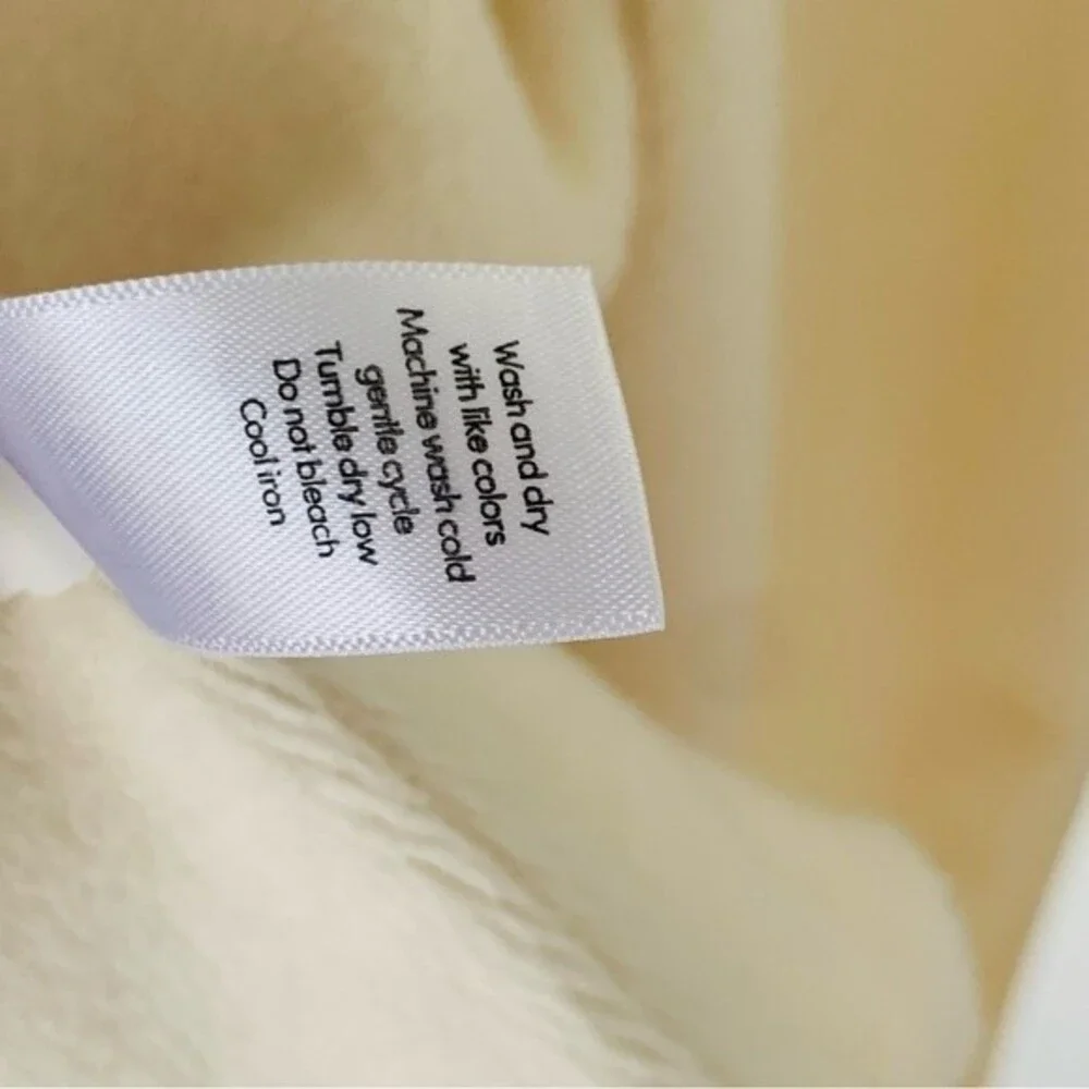 Athleta Cardigan Sweater Cozy Karma Wrap L Cream Open Front Oversized Minimalist